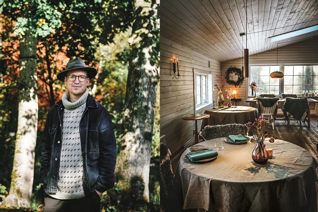 En man med glasögon, hatt och tröja står i en solbelyst skog. Bredvid honom finns en mysig, rustik restauranginredning med runda bord, träväggar och stora fönster som släpper in naturligt ljus.